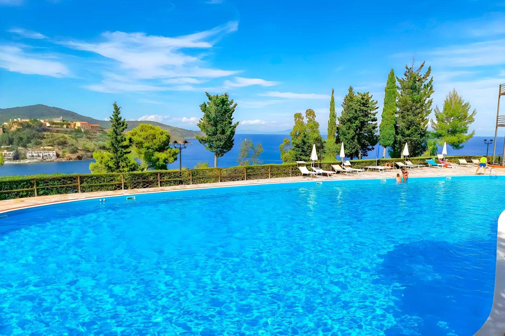 Hotiday Room Collection - Porto Azzurro كابوليفيري المظهر الخارجي الصورة