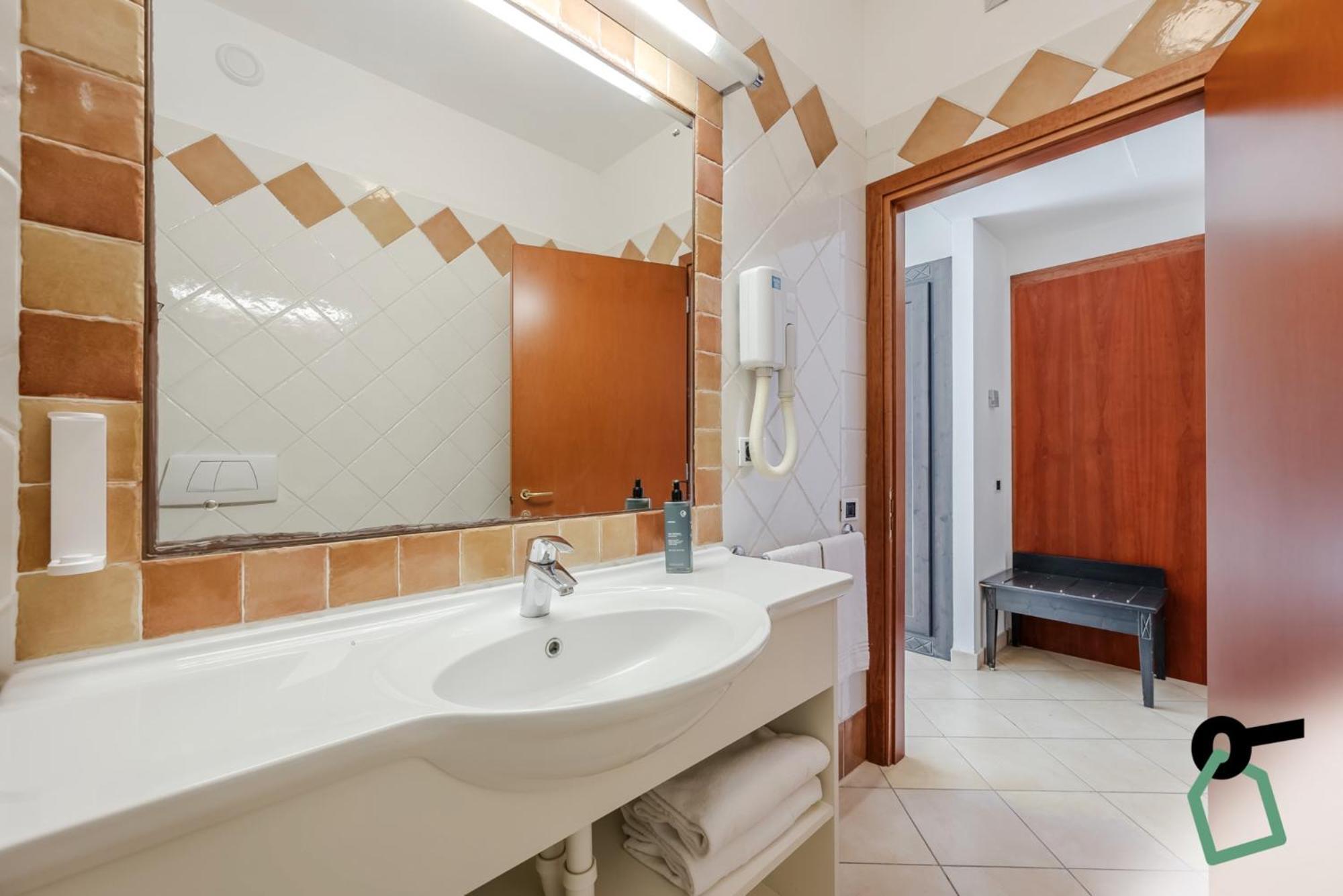Hotiday Room Collection - Porto Azzurro كابوليفيري المظهر الخارجي الصورة